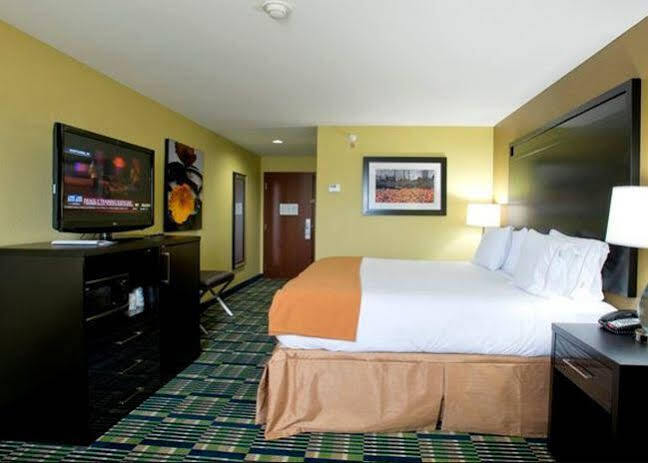 Holiday Inn Express & Suites Morrilton By Ihg Екстериор снимка